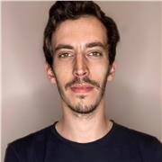 Offro lezioni private e supporto allo studio a ragazzini di tutte le età, elaborando un metodo di studio specifico per ognuno